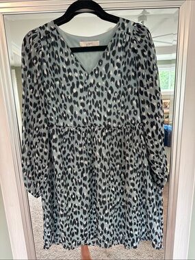 LOFT Sage/Light Blue and Black Leopard Print V-Neck Babydoll Dress